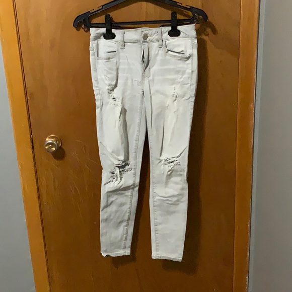 2 for 15$// American Eagle Distressed Jean - Picture 1 of 4